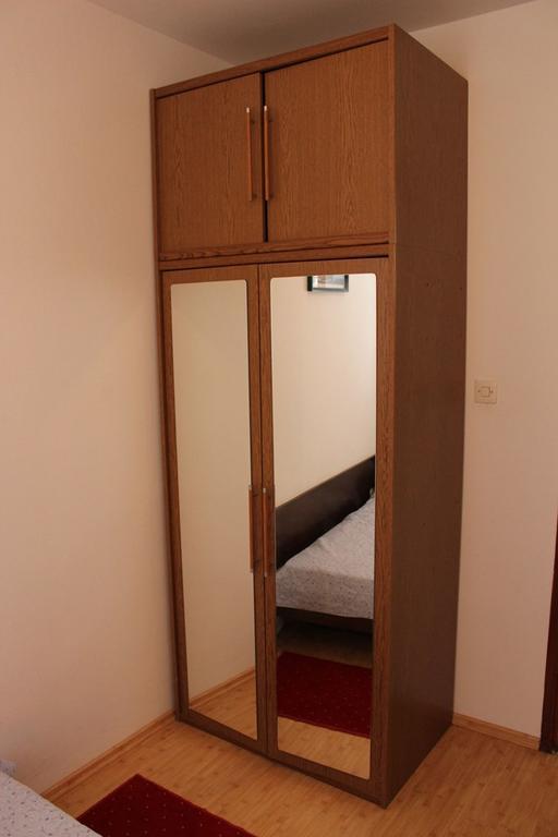 Pet Friendly Apartment In Porec With Wifi Chambre photo