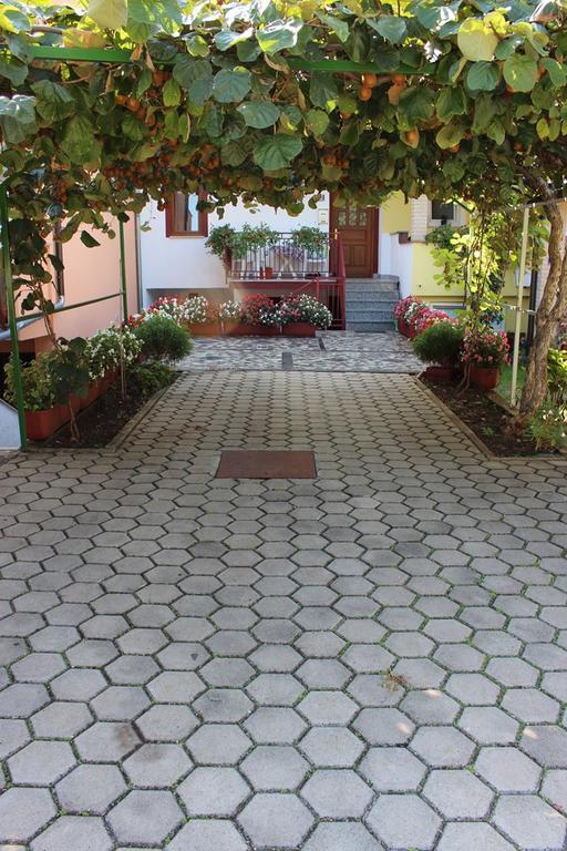 Pet Friendly Apartment In Porec With Wifi Chambre photo